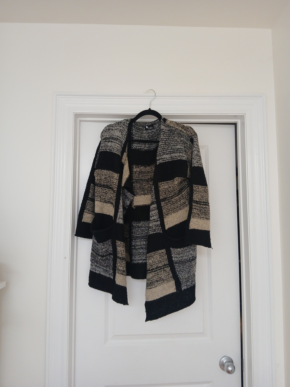 Cozy Open-Front Black & Beige Striped Women's Sweater